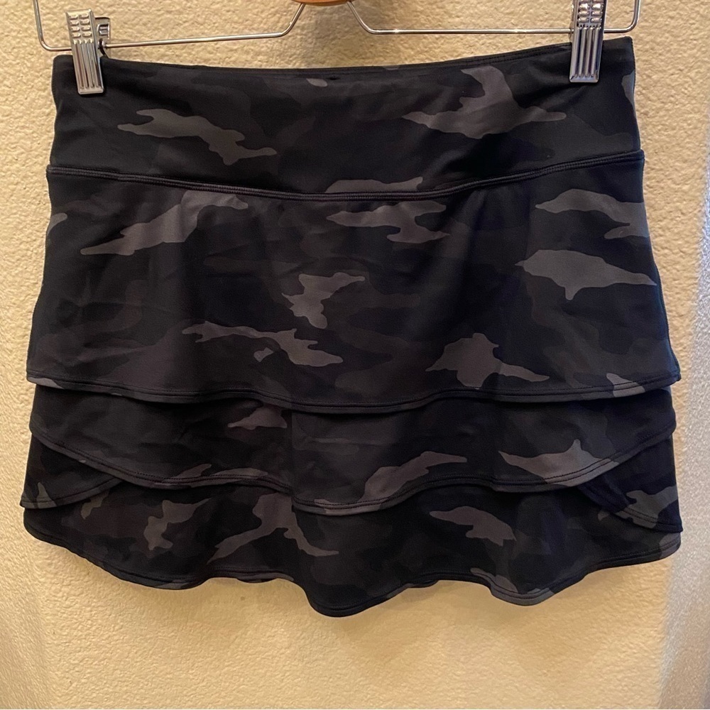 ATHLETA Girl Camo Lux Print Swing Athletic Skort Size XXL/16
